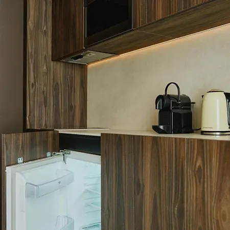 Suite With Sofa Bed *