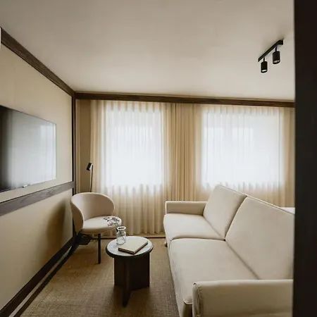 Lejlighed Suite With Sofa Bed *